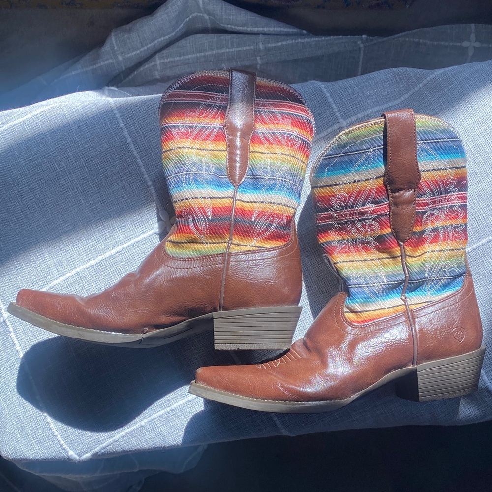 Ariat Brown Leather Cowgirl Boots with Multicolor Serape Shaft size 1